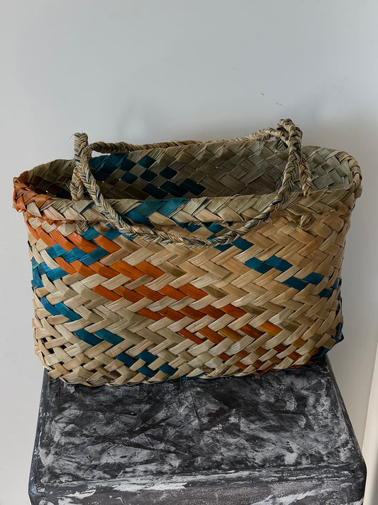 Hand weaved flax kete