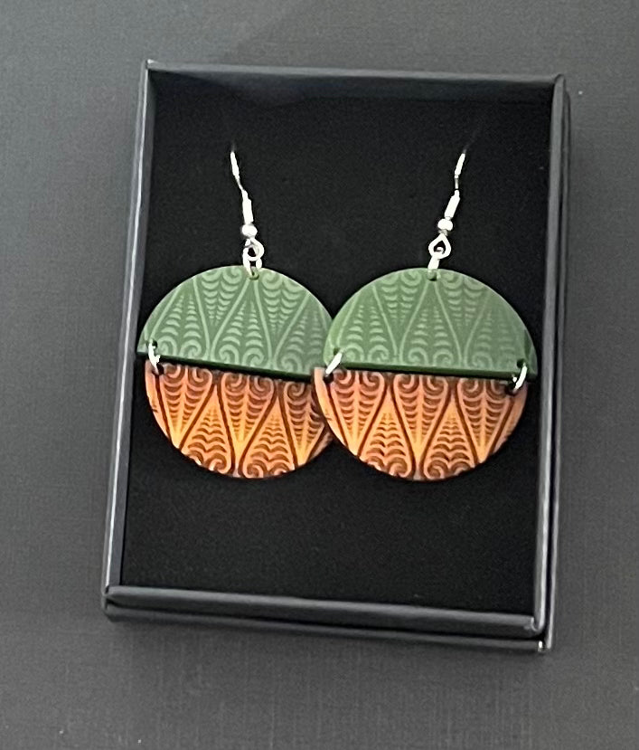 Kowhaiwhai Symmetry Acrylic and Wood Earrings