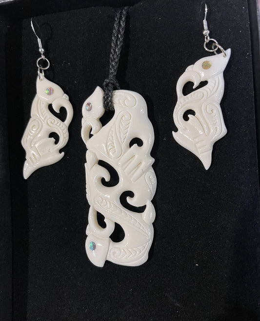 Bone Double Manaia Set - Bone Necklace & Earrings