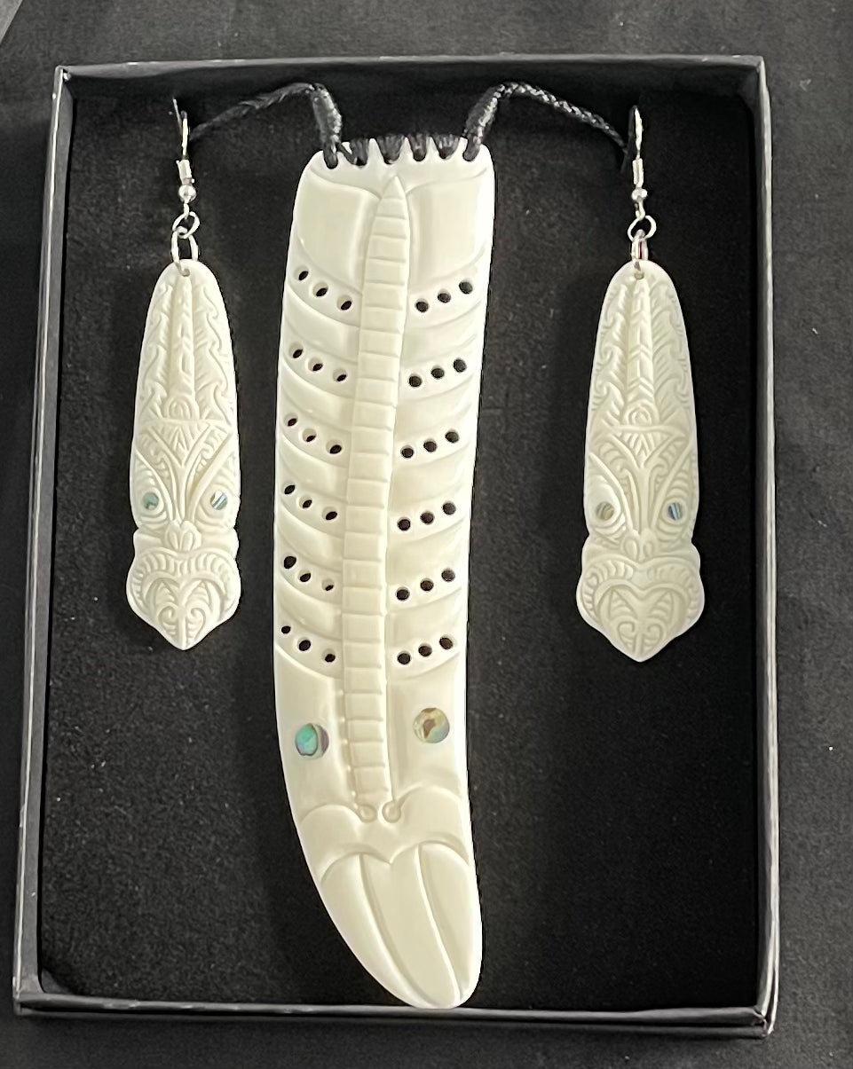 Bone Toki Set - Bone Necklace & Earrings