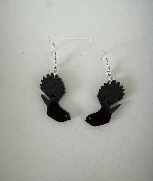 Little Black Resin Fantail Earrings