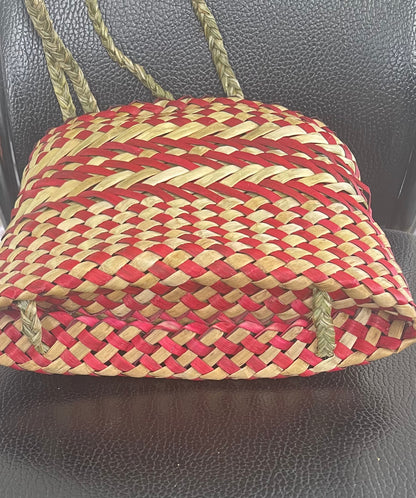 Flax Kete - Red and Natural