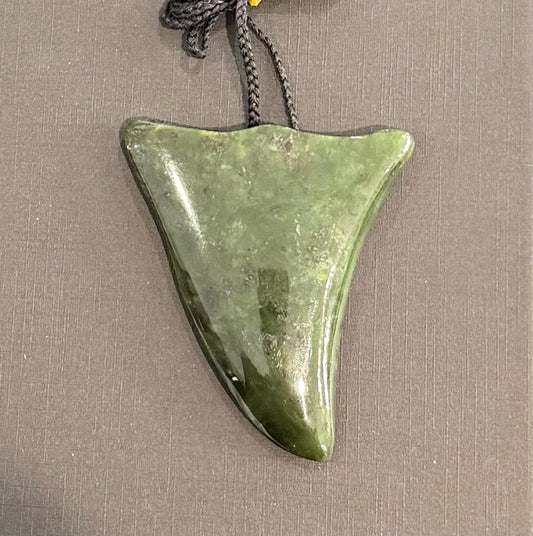 Whale tooth greenstone Necklace 1