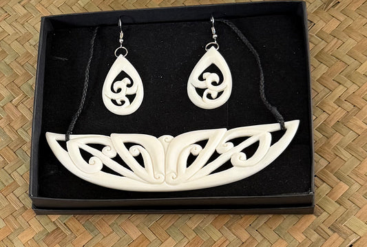 Bone Koru Breastplate Set - Bone Necklace & Earrings