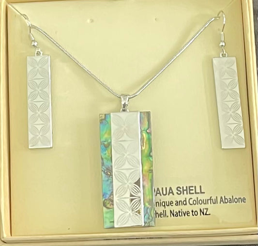 Paua shell Jewelry set with necklace and earrings