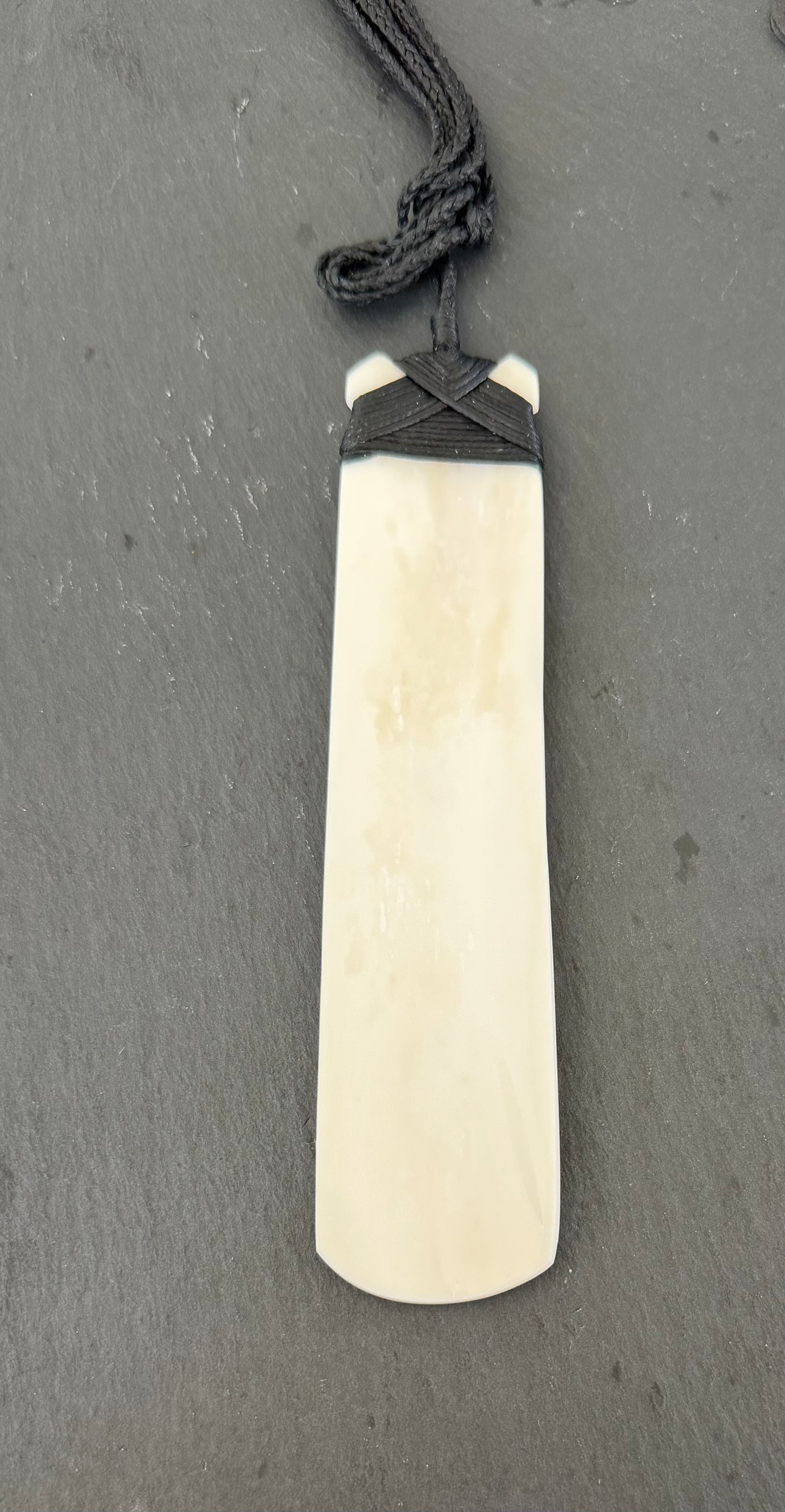 SECONDS Beef Bone Carved Toki. Check out the pictures before you buy as they are marked no1