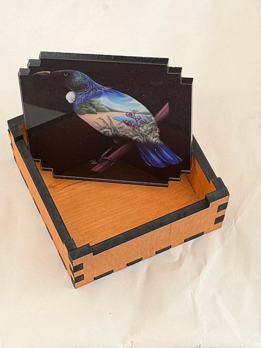 Sophie Blokker Tui -8cm x 8cm