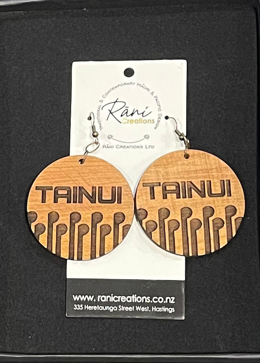 Rimu wooden earrings Tainui