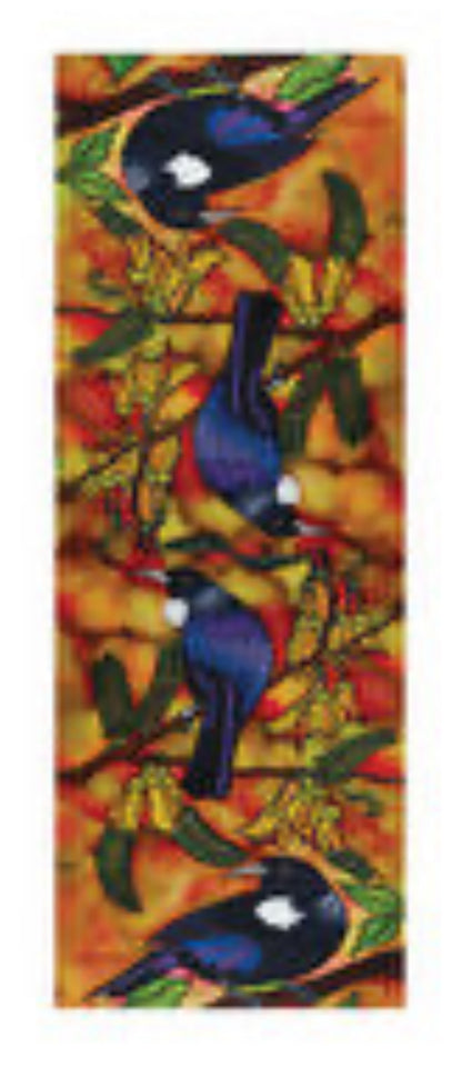 Maori Design Scarve Autumn Tui