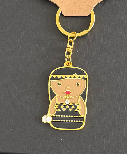 Maori girl metal key ring