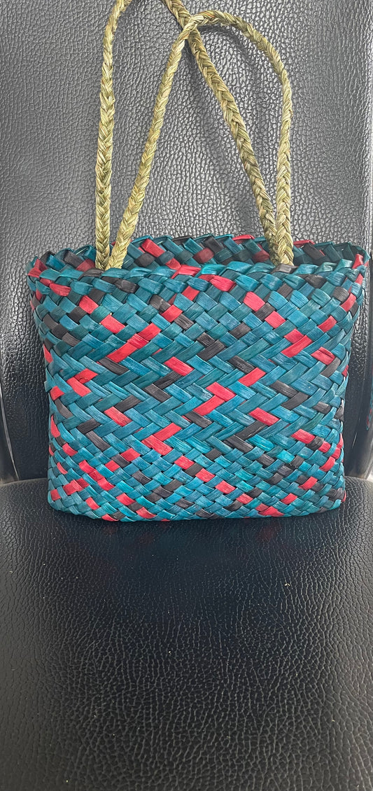Flax Kete - Red Turquoise and Black