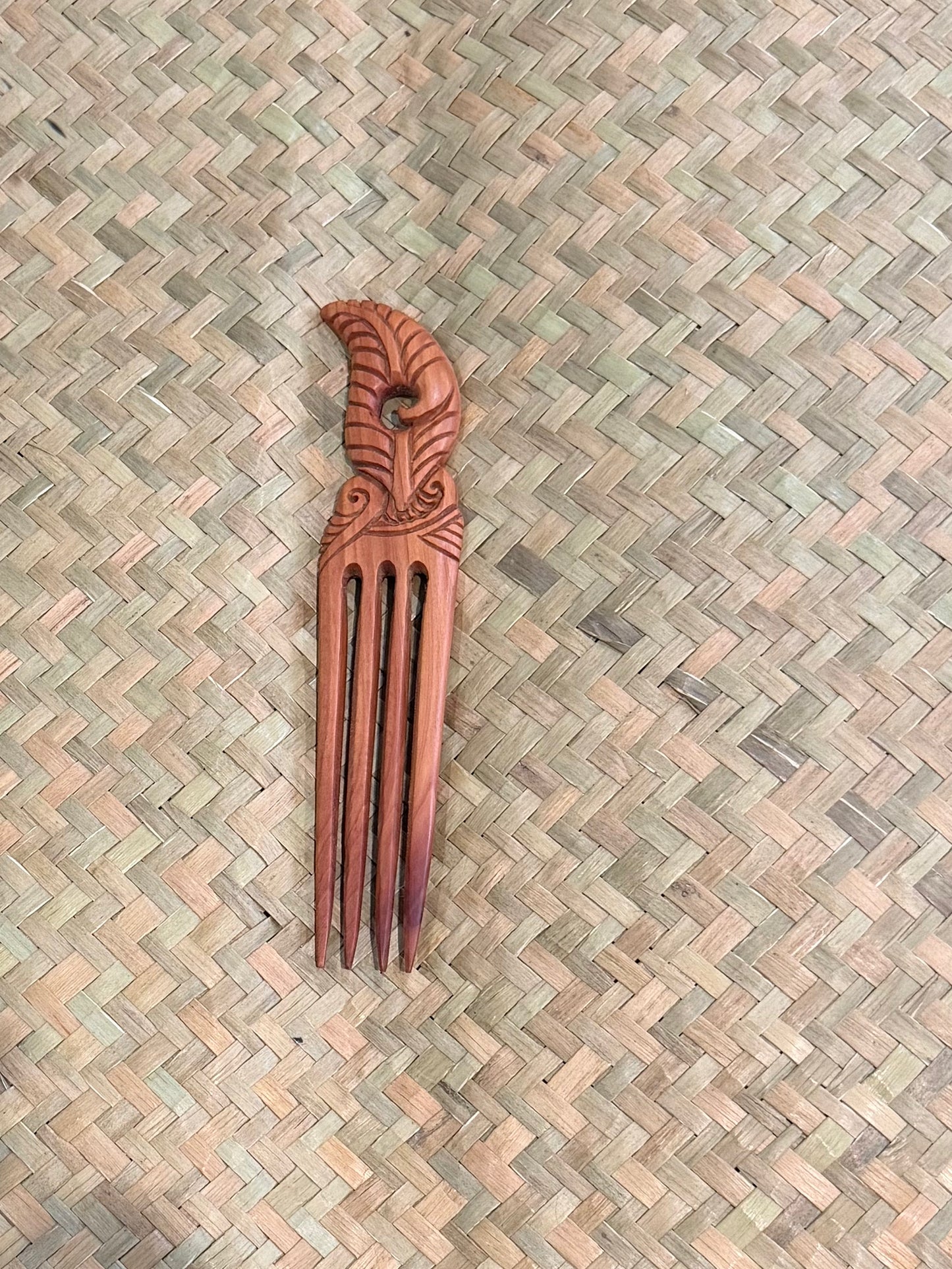 Wooden Feather 4 Prong Heru