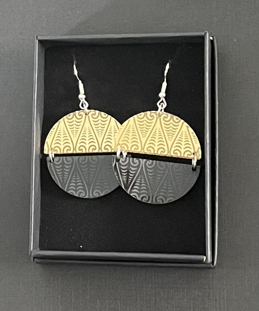 Kowhaiwhai symmetry gold and black Acrylic Earrings