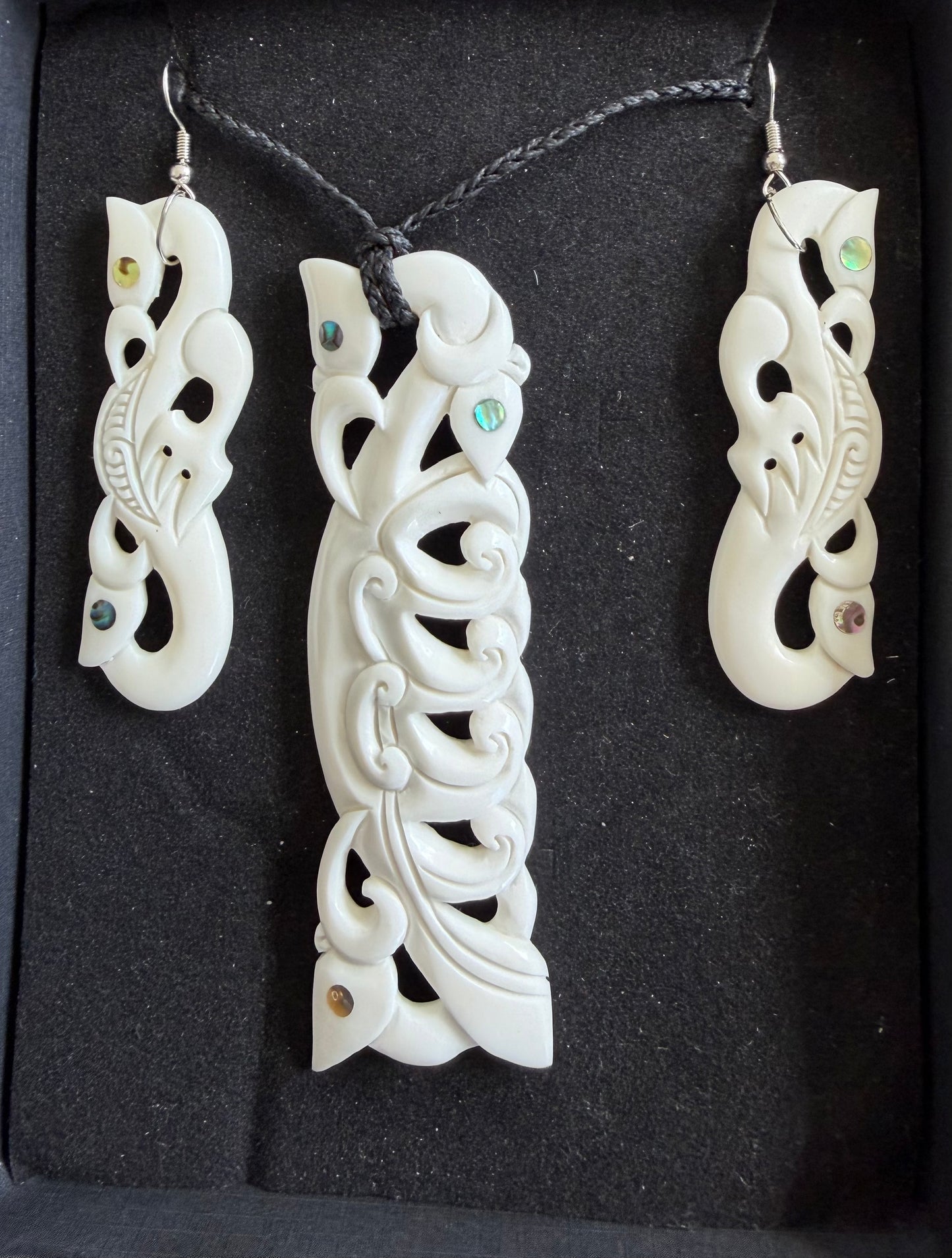 Manaia- Bone Necklace & Earrings