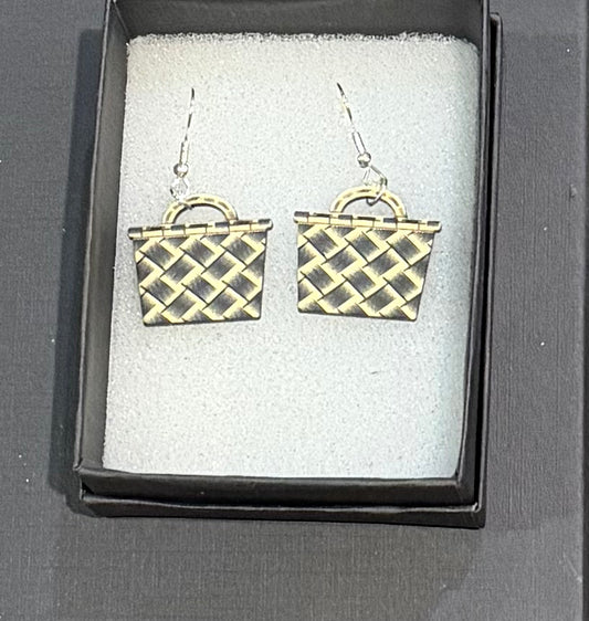 Acrylic gold kete earrings