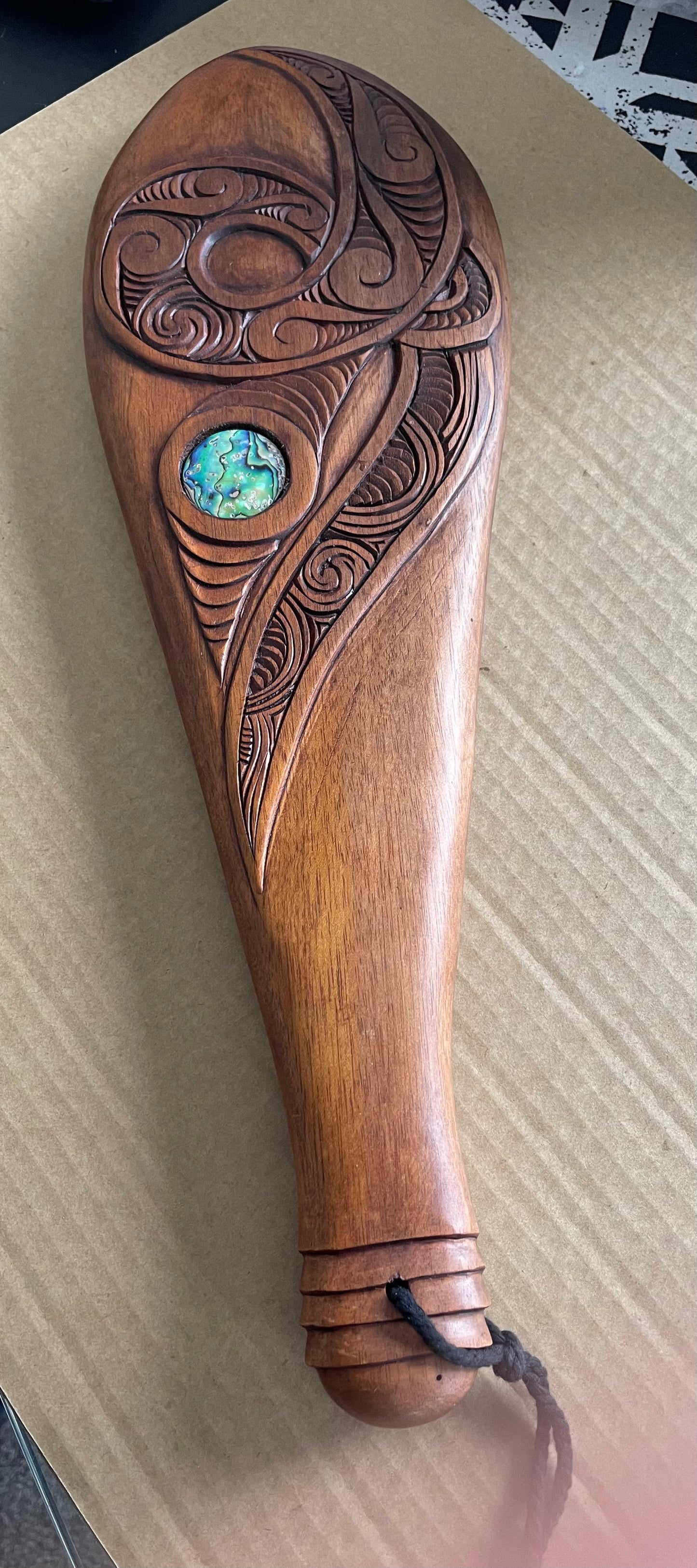 XL Patu - Wood Carving