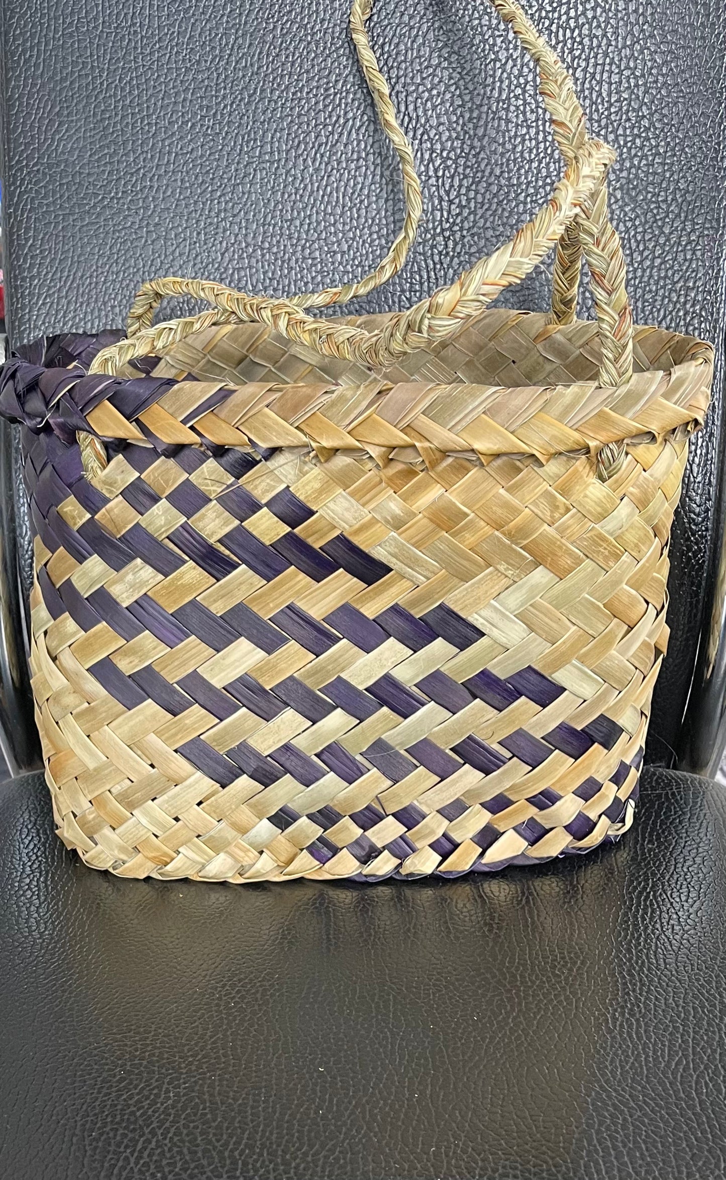 Flax Kete - Purple