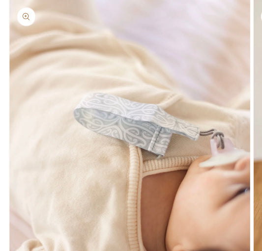 Pepi Dummy Clip - Grey