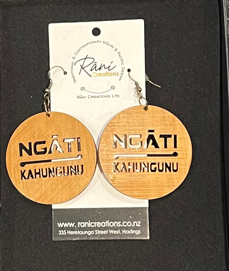 Rimu Wooden Earrings. Ngati Kahungunu