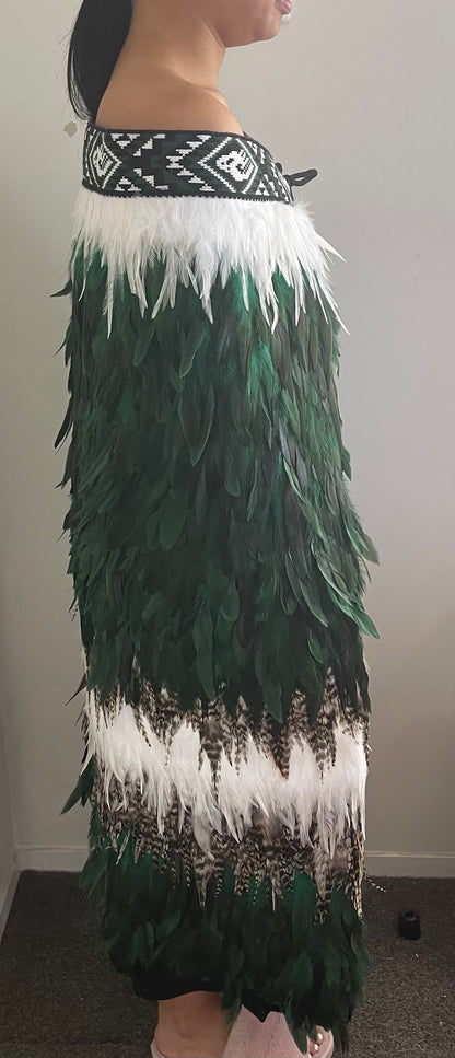 Korowai - Bottle Green