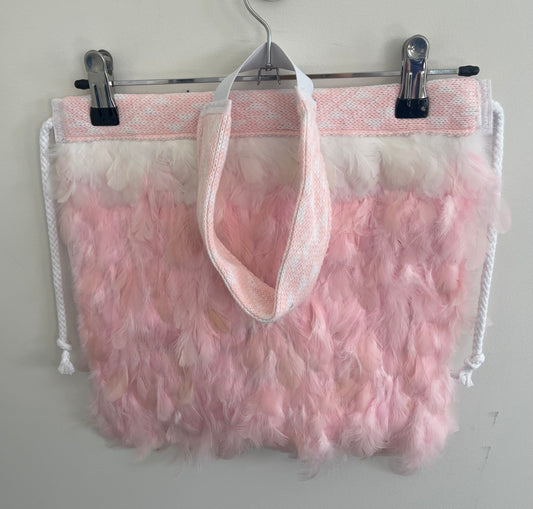 Kakahu - Korowai Pale Pink For Baby Plus Head Band