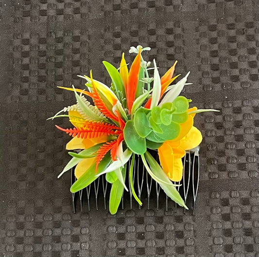 Island Design Artificial Floral Hair Clip