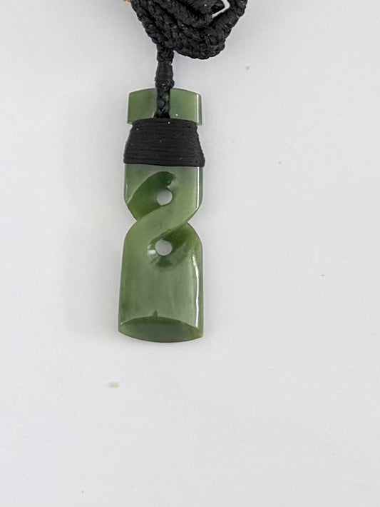 Twist Greenstone toki