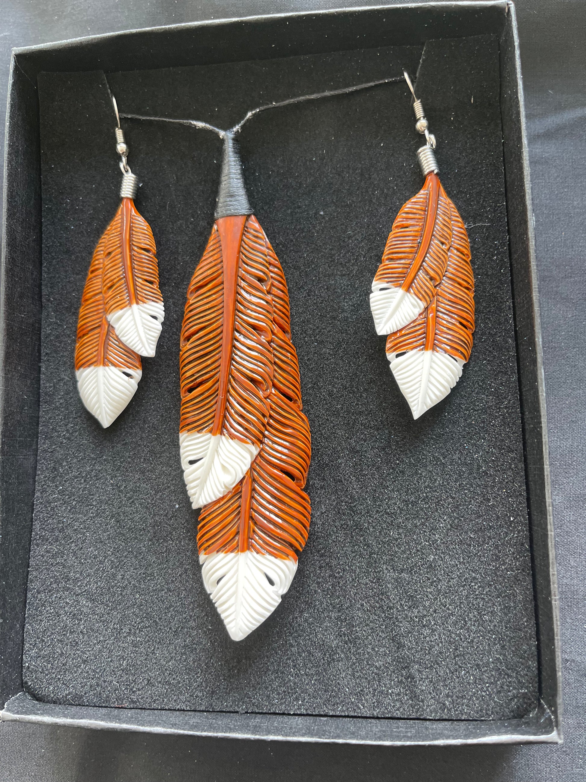 Bone Feather Set - Bone Necklace & Earrings