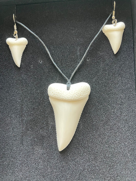Bone Mako Shark Set - Bone Necklace & Earrings