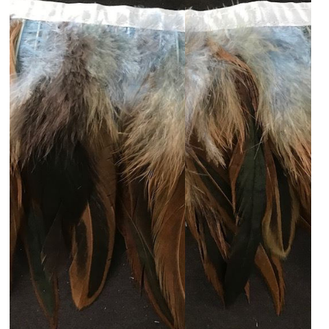 Pale Blue Hen Coque Feathers
