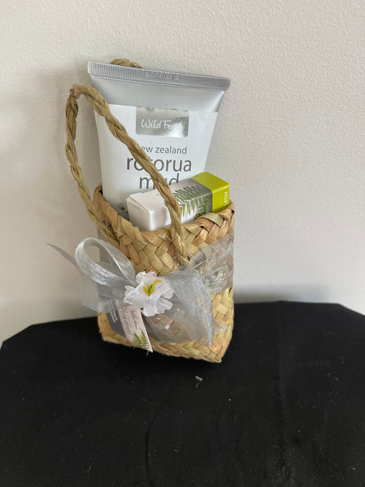 Rotorua Mud Woven Basket