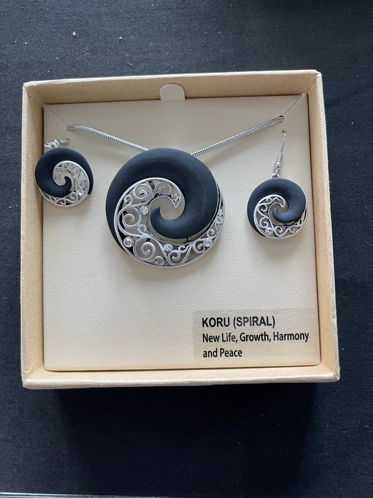 Black Koru Necklace and Earrings